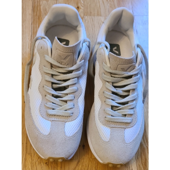 VEJA Rio Branco II Running Trainer Sneaker Streetwear Size US 8 Preppy - Picture 2 of 16